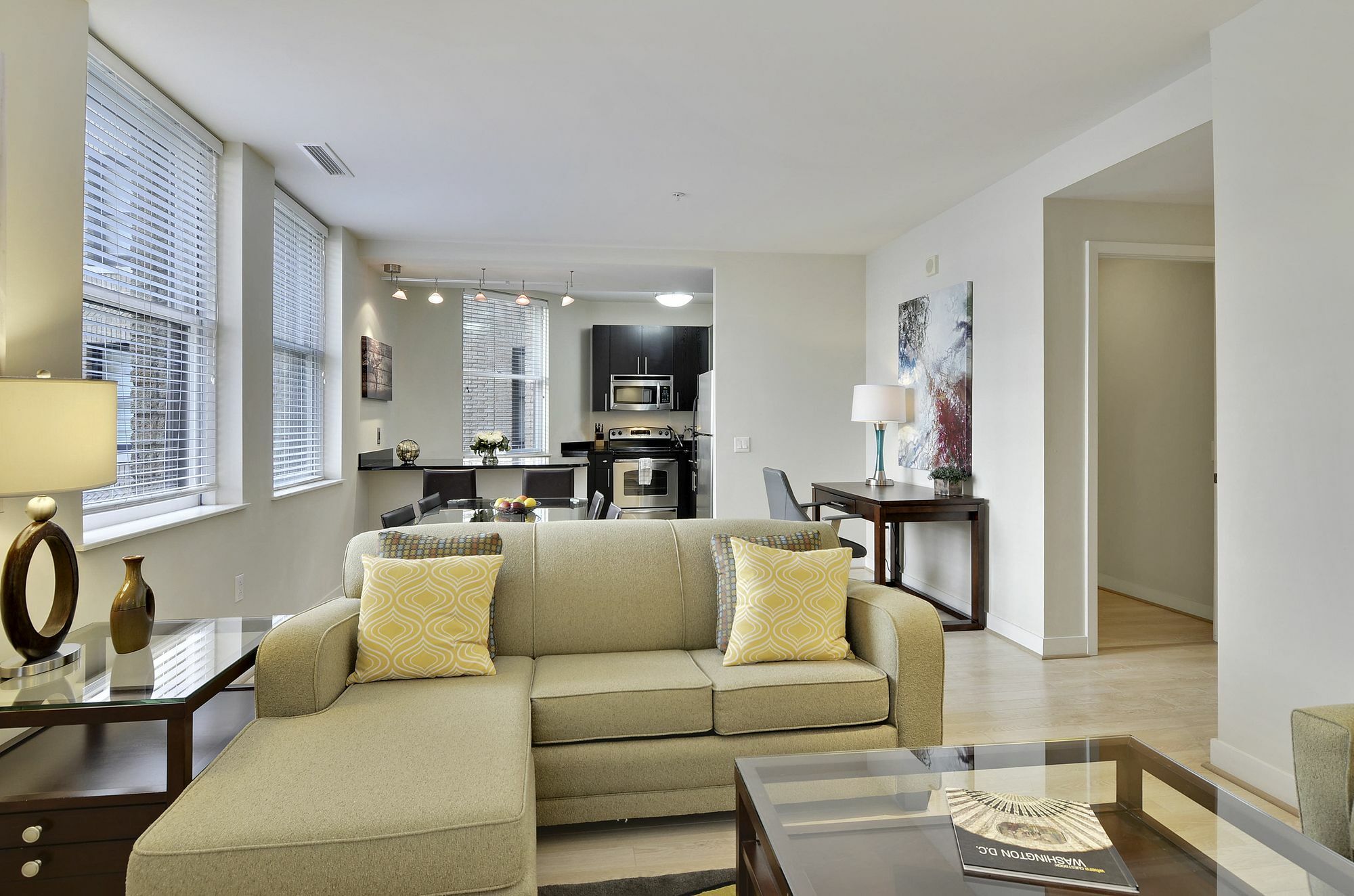 Bridgestreet At Woodward Building 3*