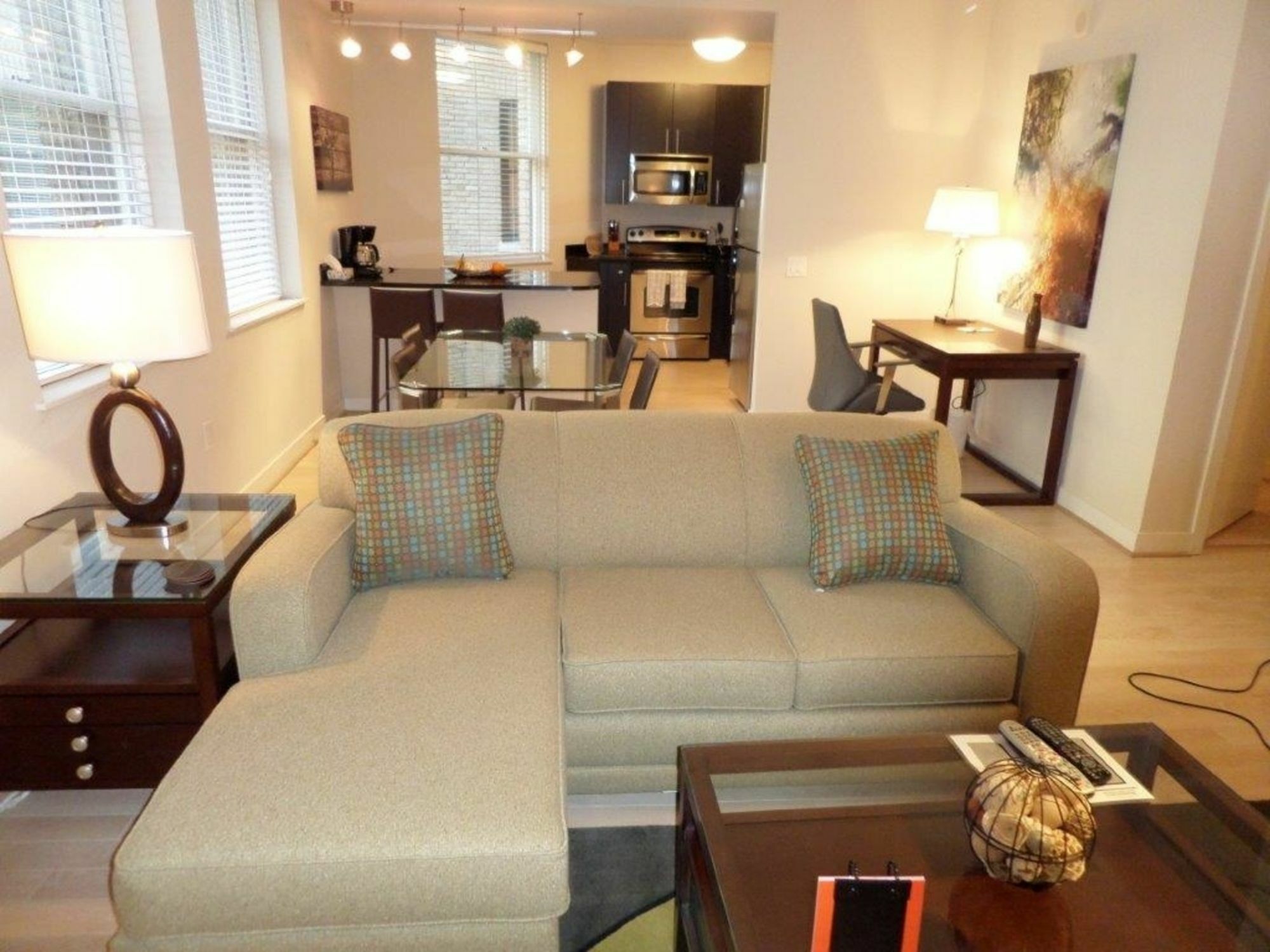 Bridgestreet At Woodward Building 3*